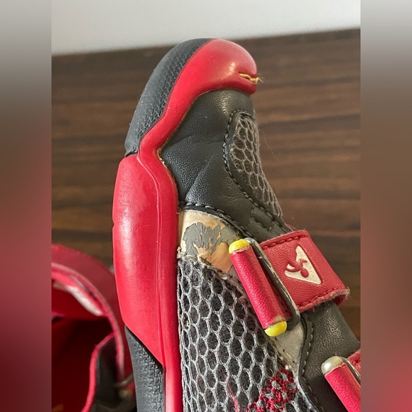 PLAE, size 13 little kid, red and gray velcro zero drop reinforced toe shoes - Picture 8 of 8